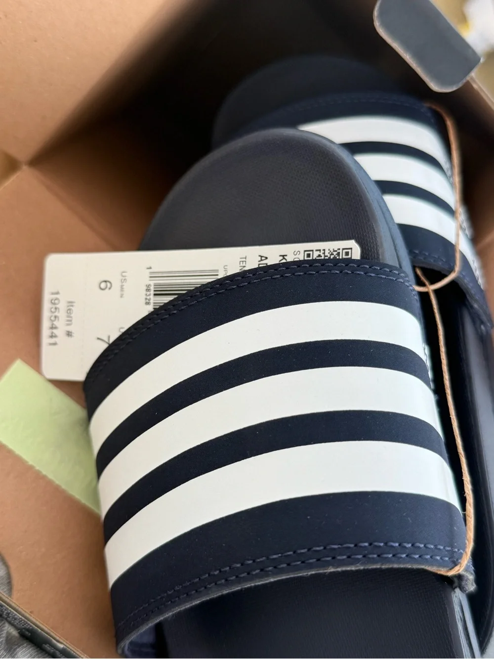 adidas sporty slide